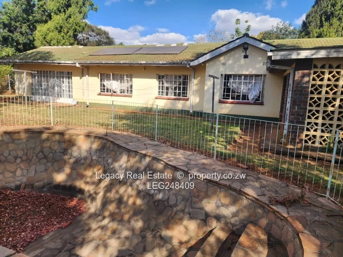 Elegant 4-Bedroom House To Let In Bluffhill