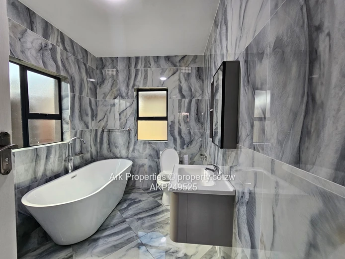 Residential Property for Sale in Rainham Park