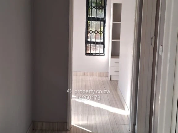 Greendale neat 2 bedroomed cottage to Rent 