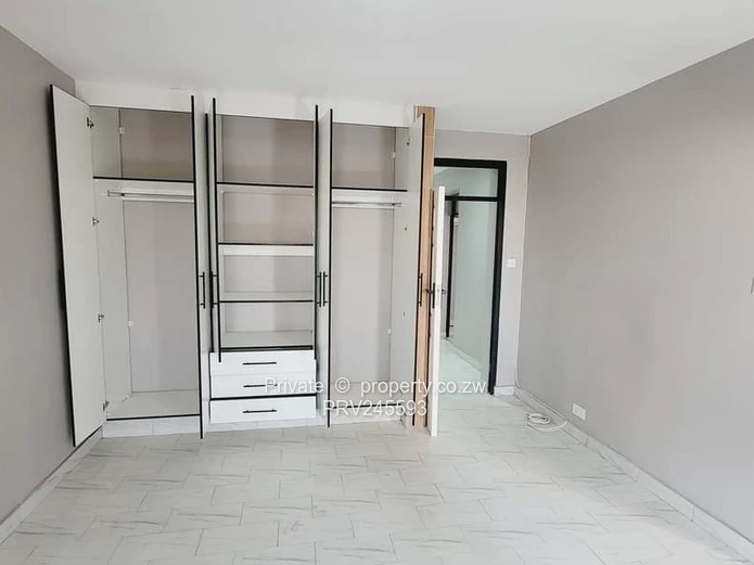 Near, modern duplex apartment to rent  (Sole Mandate)