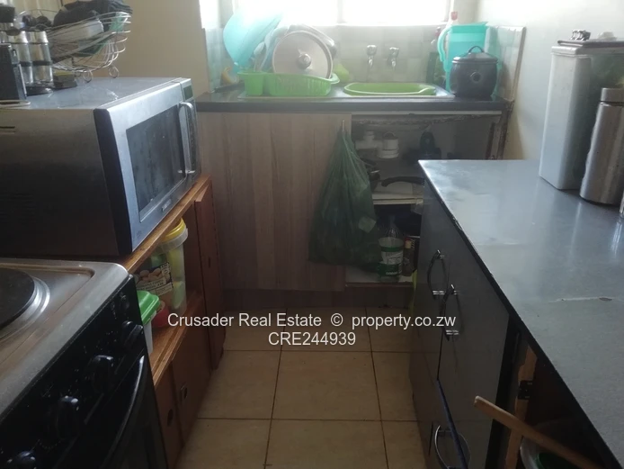 A stunning one bedroomed bachelor's apartment located in Harare West for rental 