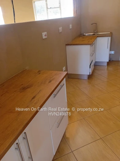 Modern Double storey house to rent 