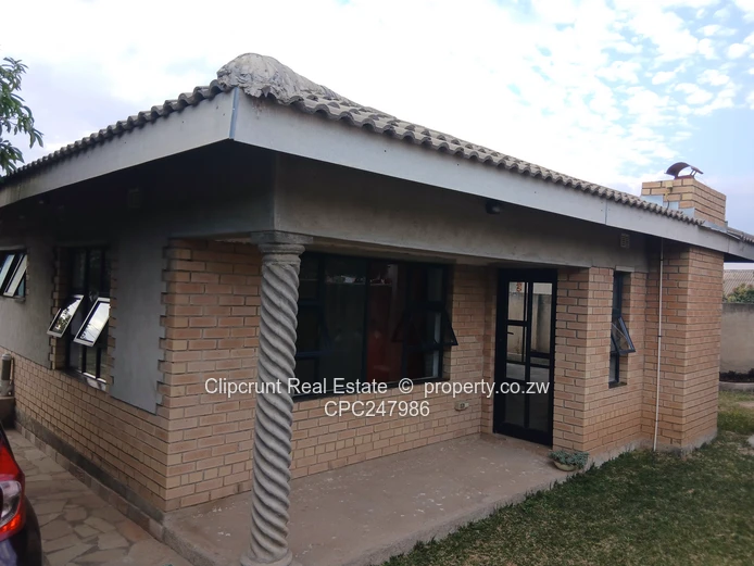 Budiriro 4 House For Sale