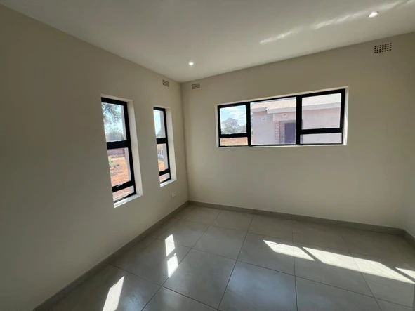 18 Unit Townhouse Complex