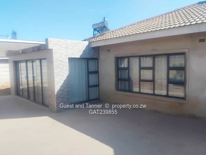 Newly built 4-bedroom house for sale in Haydon Park, Westgate — close to New Parliament