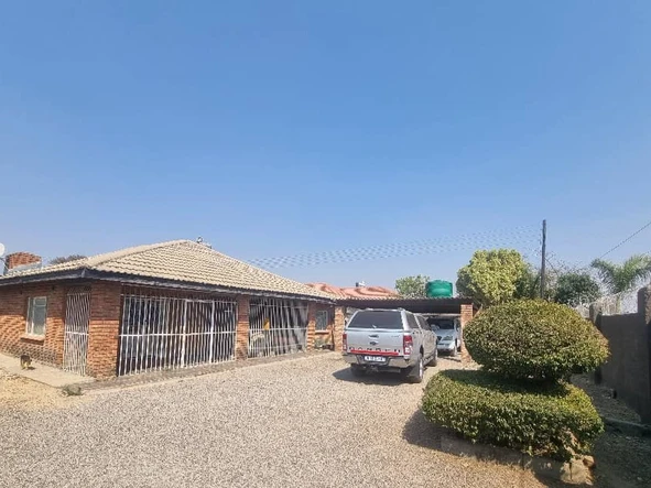 5 Bedroom House