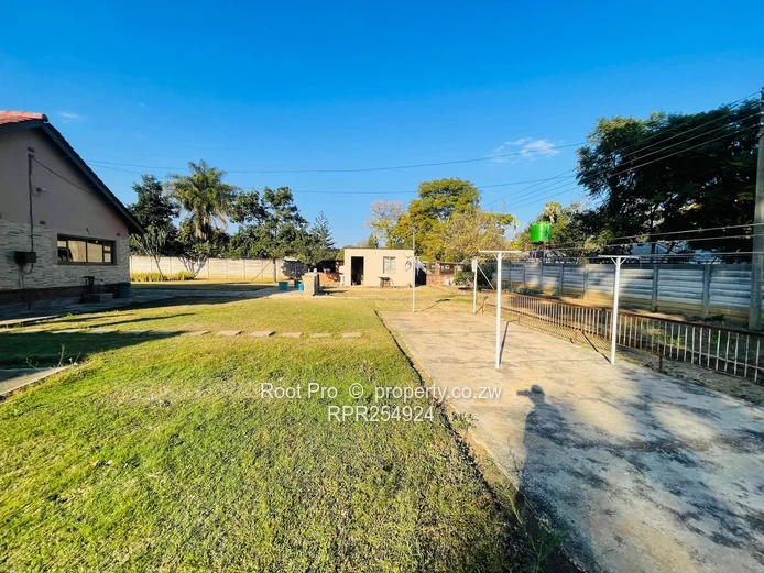 Marlborough House For Sale Close To Harare Drive  (Sole Mandate)
