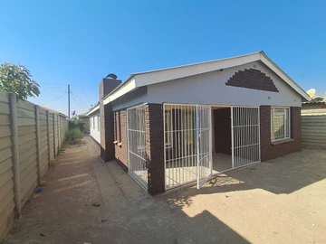 4 Bedroom House
