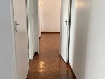 3 Bedroom Flat & Apartment