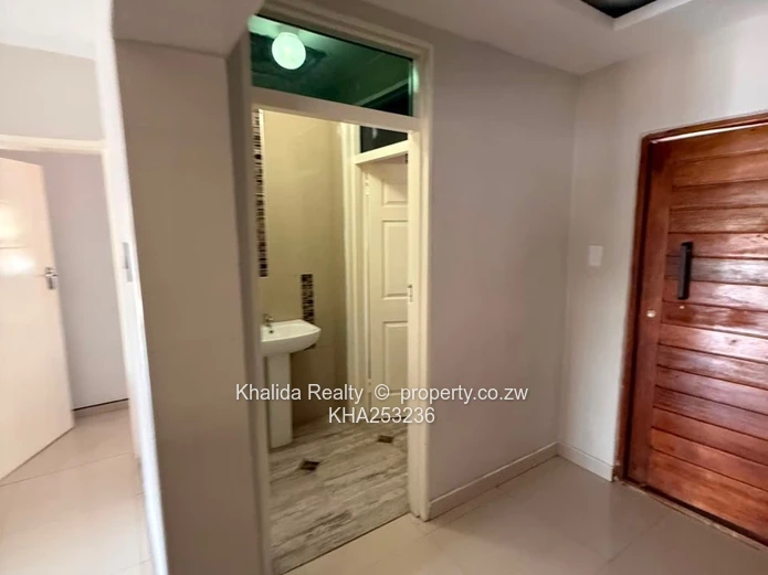 ARLINGTON | Executive 5-Bedrooms 4 en-suites Family Home