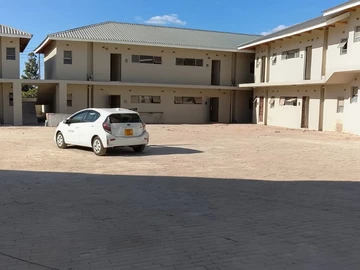 2 Bedroom Flat & Apartment
