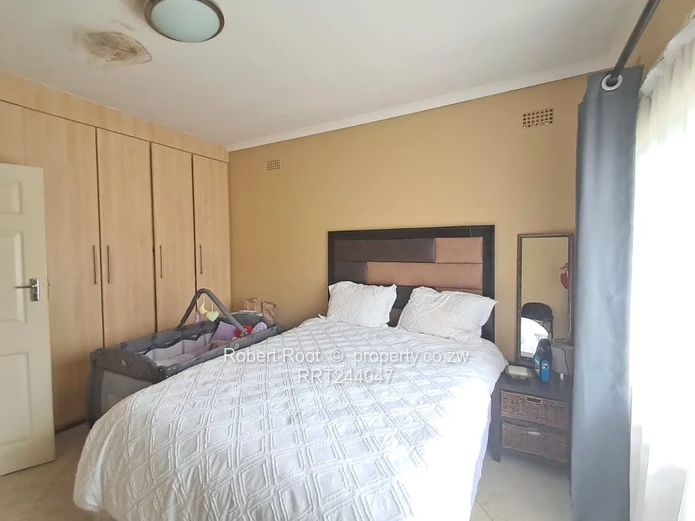 3 Bed family cluster in waterfalls