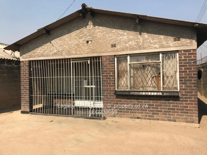 Chitungwiza Unit N House for Sale
