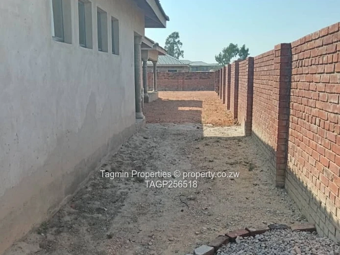 Spacious 4-Bedroom Family Home On 800Sqm - Nyatsime - $50,000