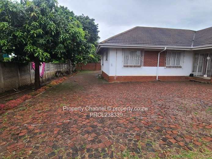 3 Bed to rent in Mabelreign