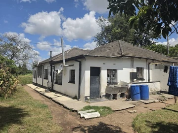 5 Bedroom House