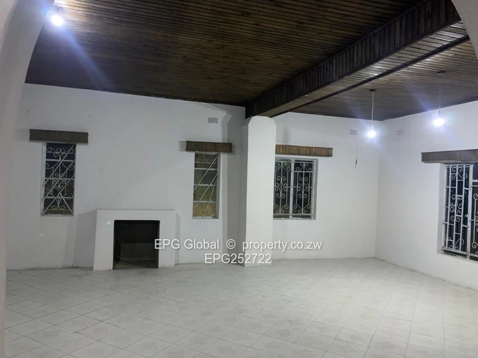 Solid Family house available for letting  