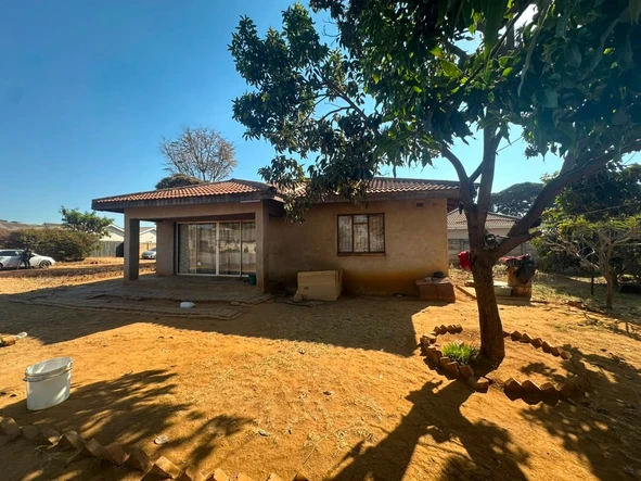 2 Bedroom House