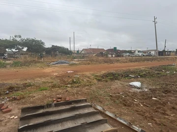 Stands & Residential Land