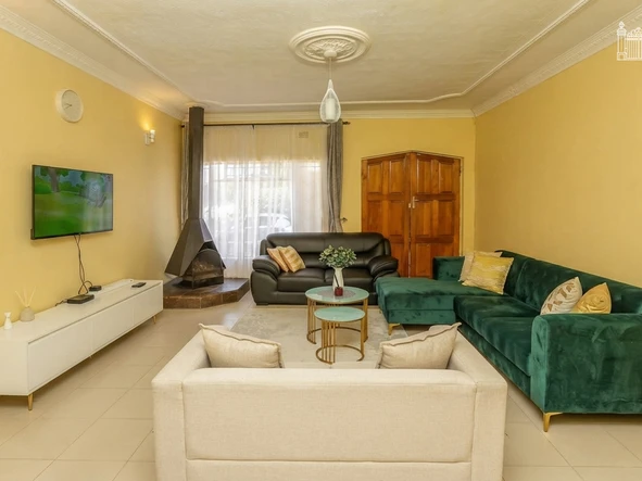 3 Bedroom Garden Flat