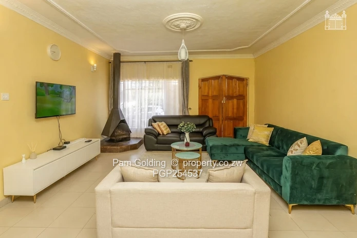 3 Bedroom Villa on Coronation Avenue