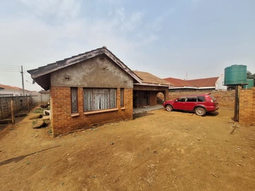 4 Bedroom House