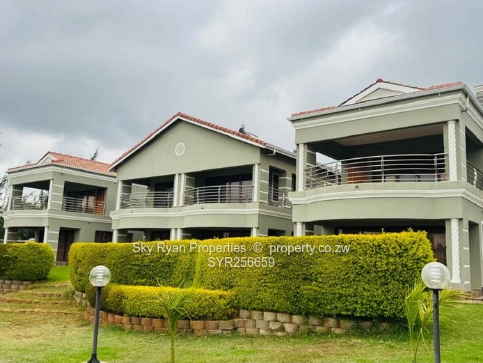 Luxury Brookview Estate For Sale 