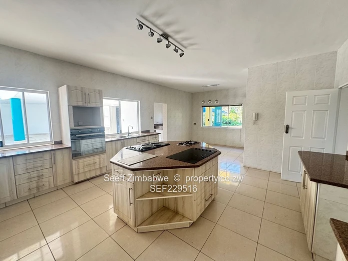 Executive Living or a Prime Commercial Opportunity in Mt Pleasant 