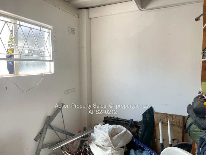 2 Bedroom Duplex Garden Flat For Rent In Avondale 