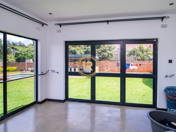 3 Bedroom Townhouse Complex