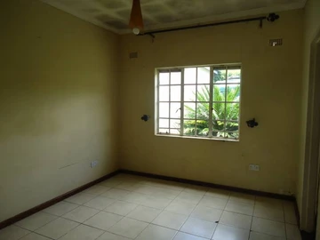 3 Bedroom Garden Flat