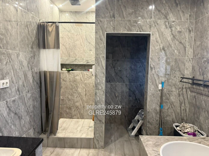 Spacious 4-Bed Westgate Home with Pool & Borehole