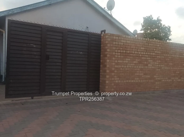 Mufakose 4-Bed Walled Home, Gated with Verandah & Paved Yard