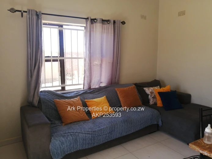 Ruwa, Elizabeth Park Cottage for Sale