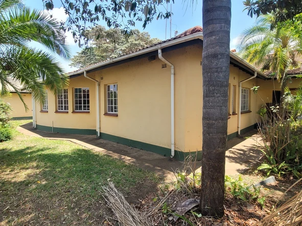 5 Bedroom House
