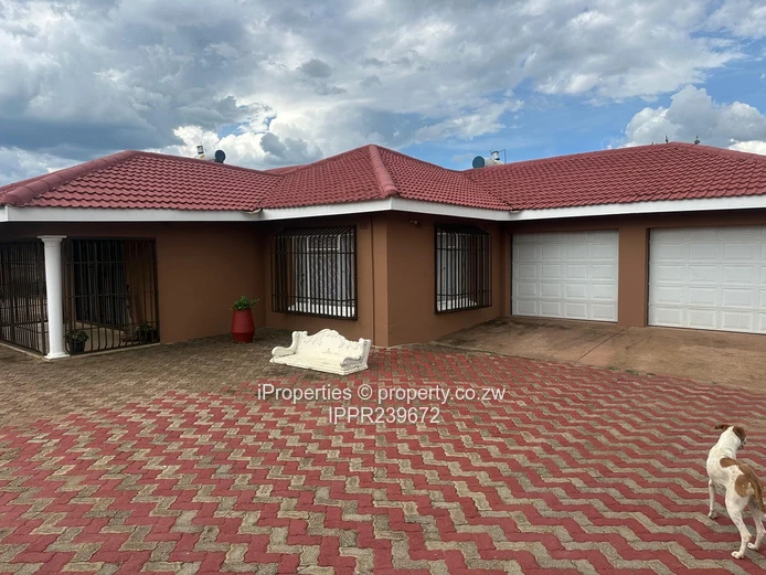 5 Bed Family Home in the Peaceful Suburb of Manningdale