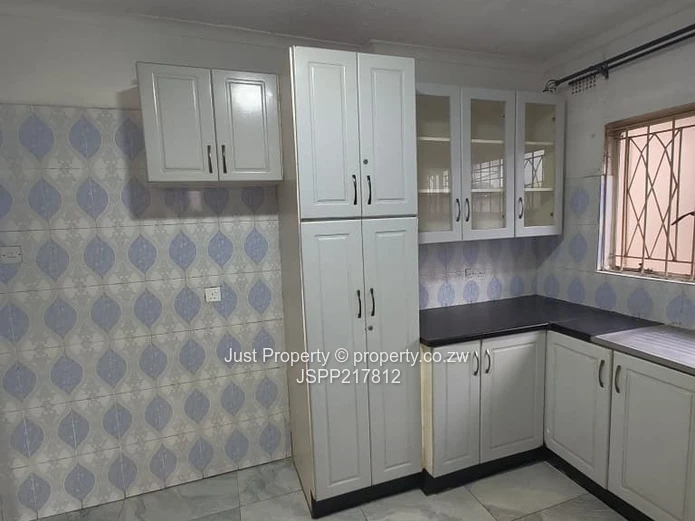 Specious 3-Bed Home With Garden & Carport : Warren Park 1 (Rental)