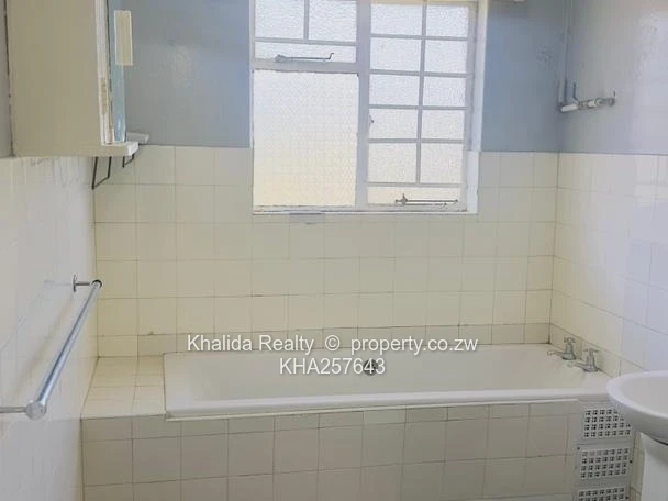 Avondale 2 Bed Flat For Sale| Along Ceres Road (Sole Mandate)