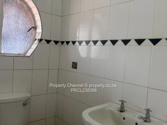 Spacious 4-Bedroom Home with Guest Wing