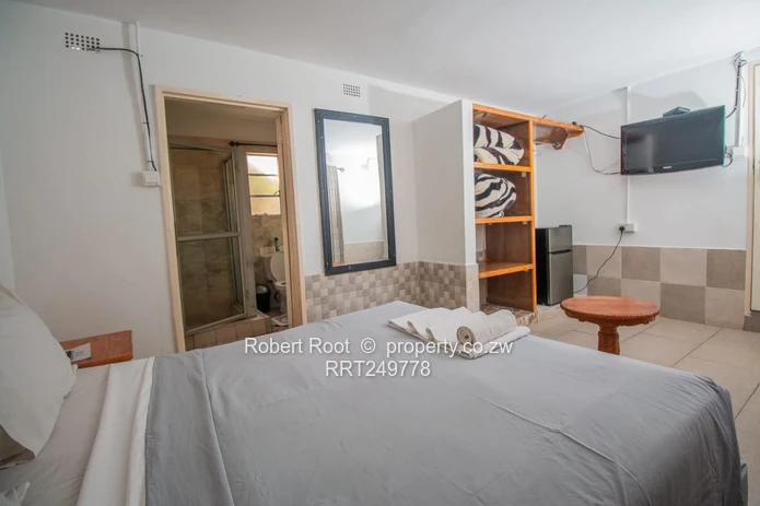 Exceptional fully furnished BNB in Hillside