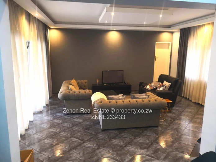 4bedroom house with main ensuite plus a self contained guest wing in Greystone park,4612sqm ,deed