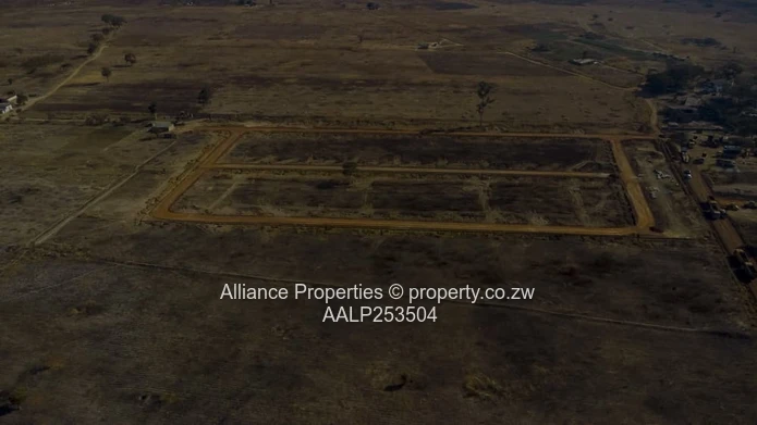 Somerby Estate 300 m² Stands — Gravel Roads, Cleared Plots