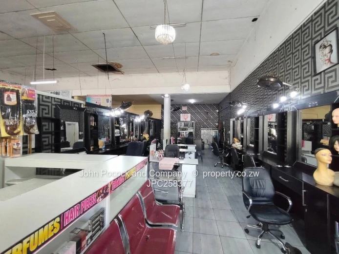 "The" Prime Commercial Property! (Sole Mandate)