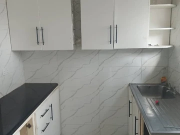 3 Bedroom Flat & Apartment
