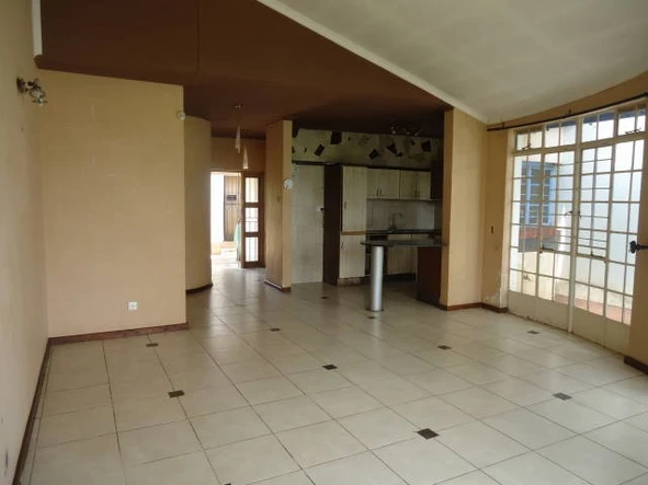 3 Bedroom Garden Flat