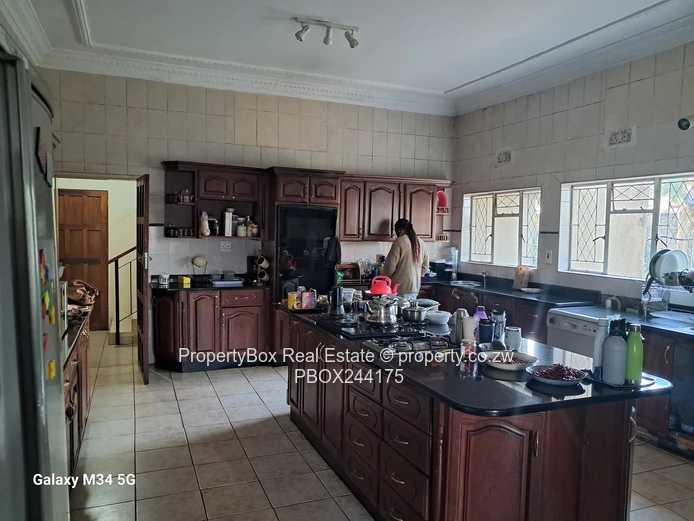 Gunhill Property for Sale & strategically located! 