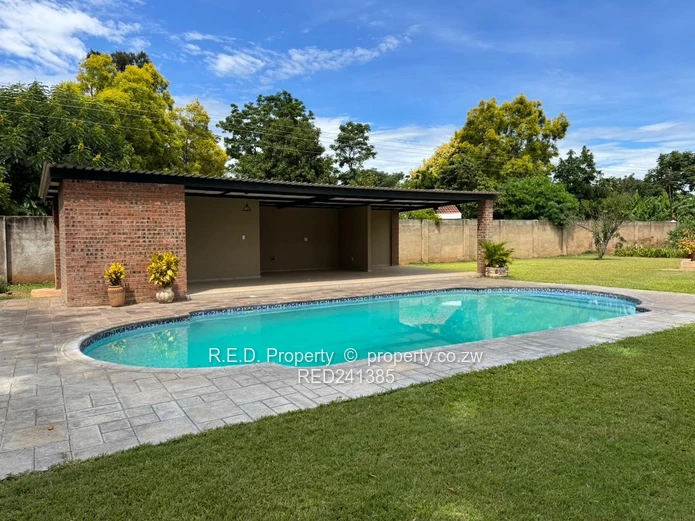 The Perfect Blend of Comfort, Space & Outdoor Living In Kumalo!