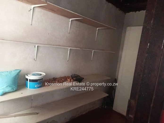 House For Sale (Sole Mandate)