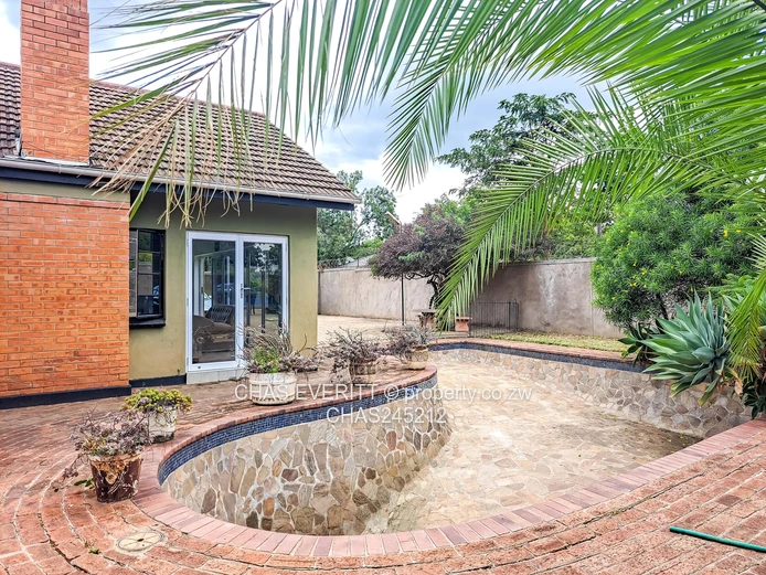 Healthcare Facility Available To Rent In Avondale