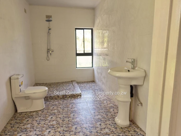 A choice of 3 luxurious clusters-4000sqm